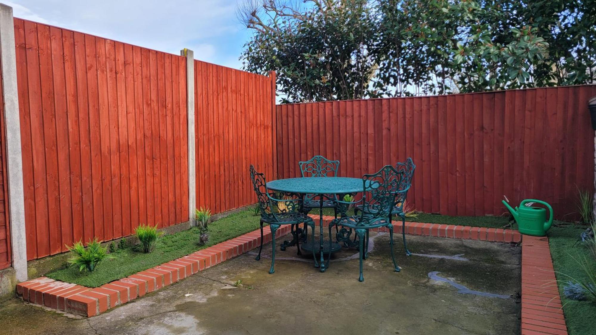 Two Bedroom Flat Near Transport & Shops Londres Quarto foto